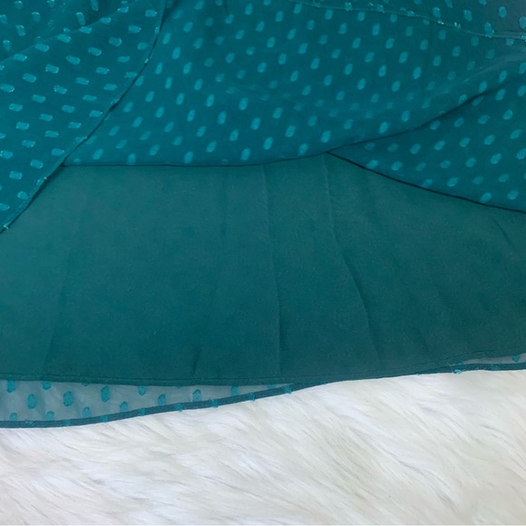 Babaton Swiss Dot Green Long Sleeve Sheer Top Size Small - Picture 6 of 9